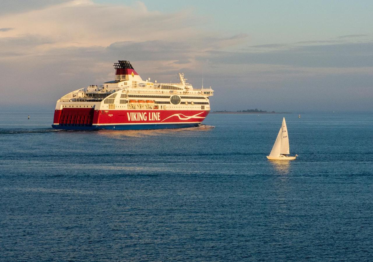 Hotel Viking Line Ferry Viking Xprs - Night Cruise From Helsinki Extérieur photo
